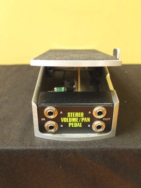 Ernie Ball EB6165 Stereo Volume / PAN Pedal